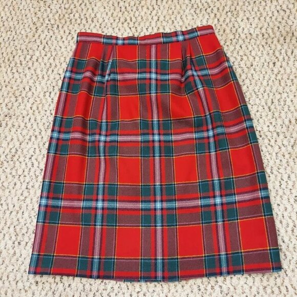 Charter Club Dresses & Skirts - Vintage Charter Club 100% New Pure Wool Plaid Mini Pencil Skirt 14 Lined Red